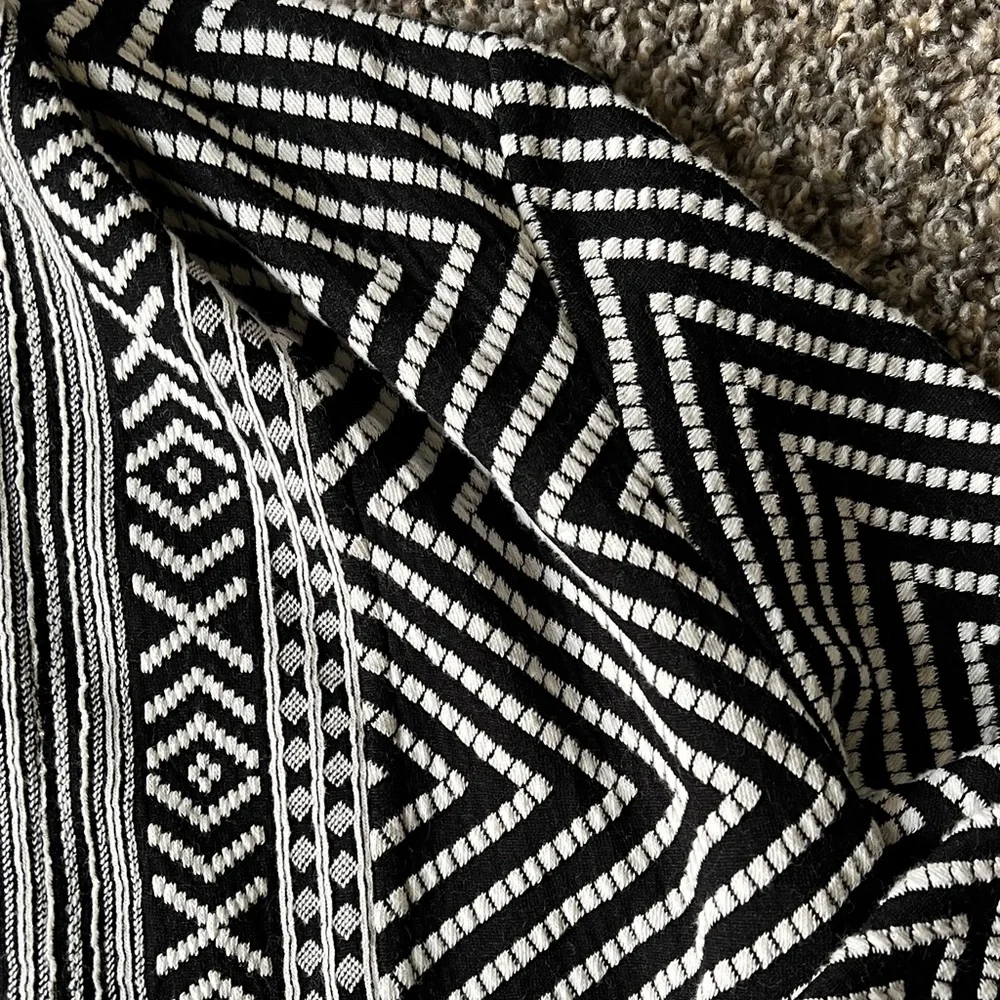 Chico's Pieced Jacquard Topper cardigan size1/M
